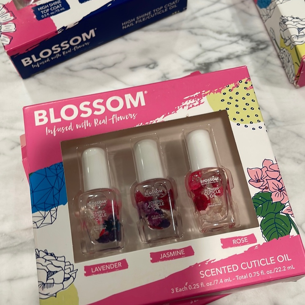 Blossom Cuticle Oil Set